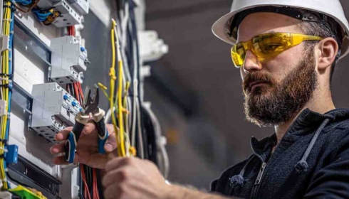 When the Lights Flicker: Why Reliable Electricians Still Matter in a Modern World